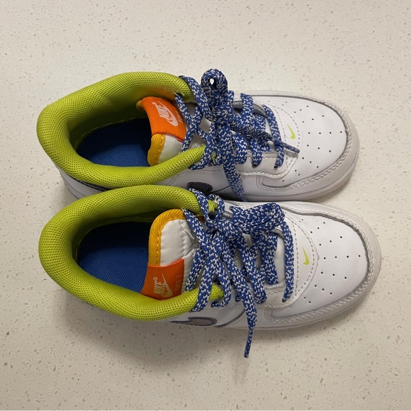 Nike Toddler shoes - Picture 2 of 4